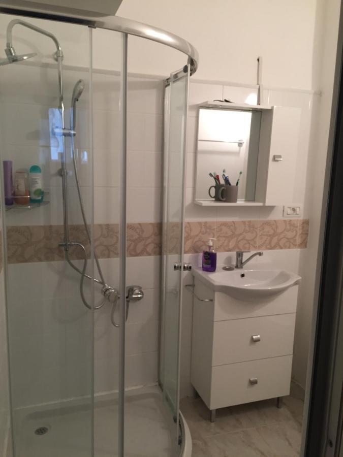 Apartament Rozalia ブラショフ エクステリア 写真